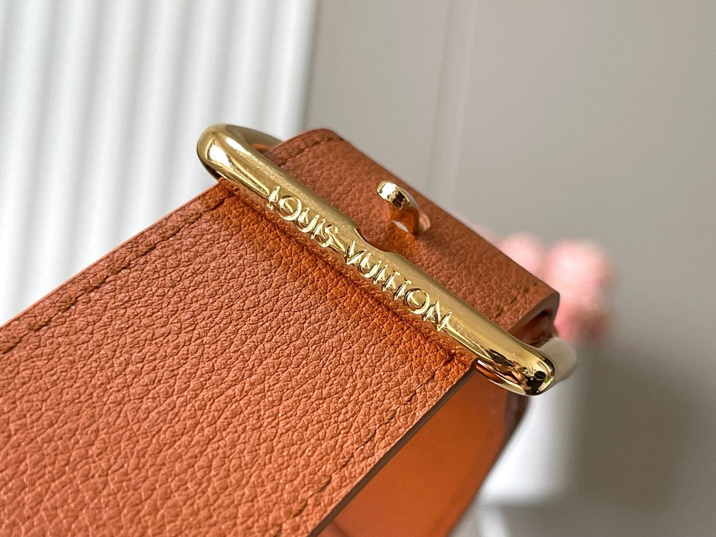CAPUCINES GM 38CM BROWN ORANGE TAURILLON LEATHER