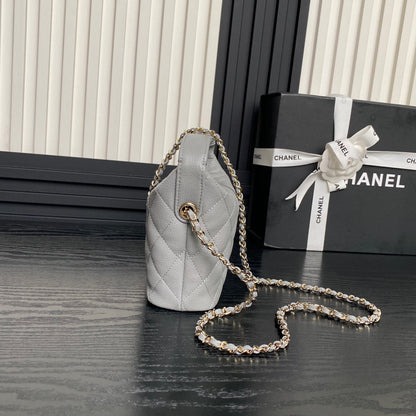 CC 25C Hobo Bag 21.5cm Top Handle Grey Grained Calfskin