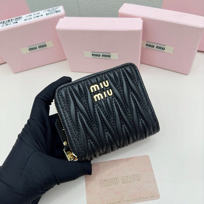 SMALL MATELASS¨¦ WALLET 10 IN BLACK LEATHER