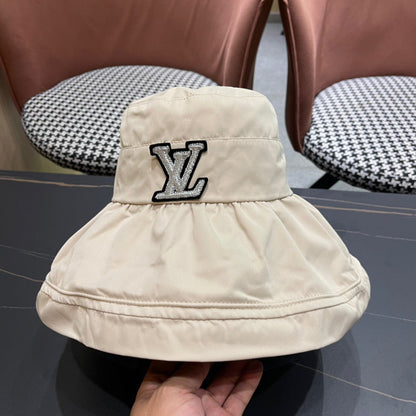 BUCKET HAT IN COSMIC LATTE BEIGE COTTON 404528
