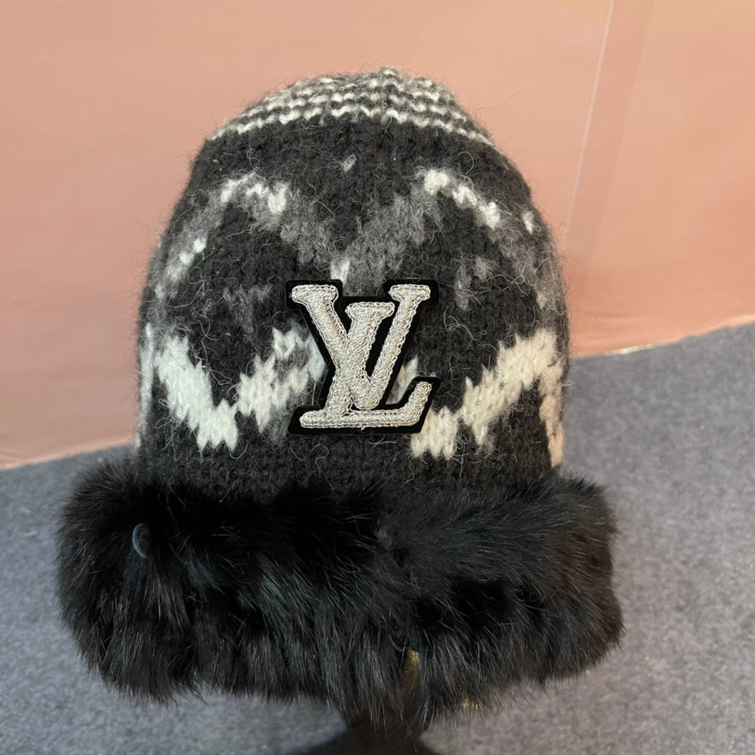 KNITTED WOOL HAT COLORFUL 436580