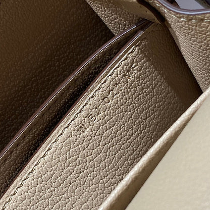 HM SAC ROULIS 18 DANISH PINE EVERCOLOR CALFSKIN 237574