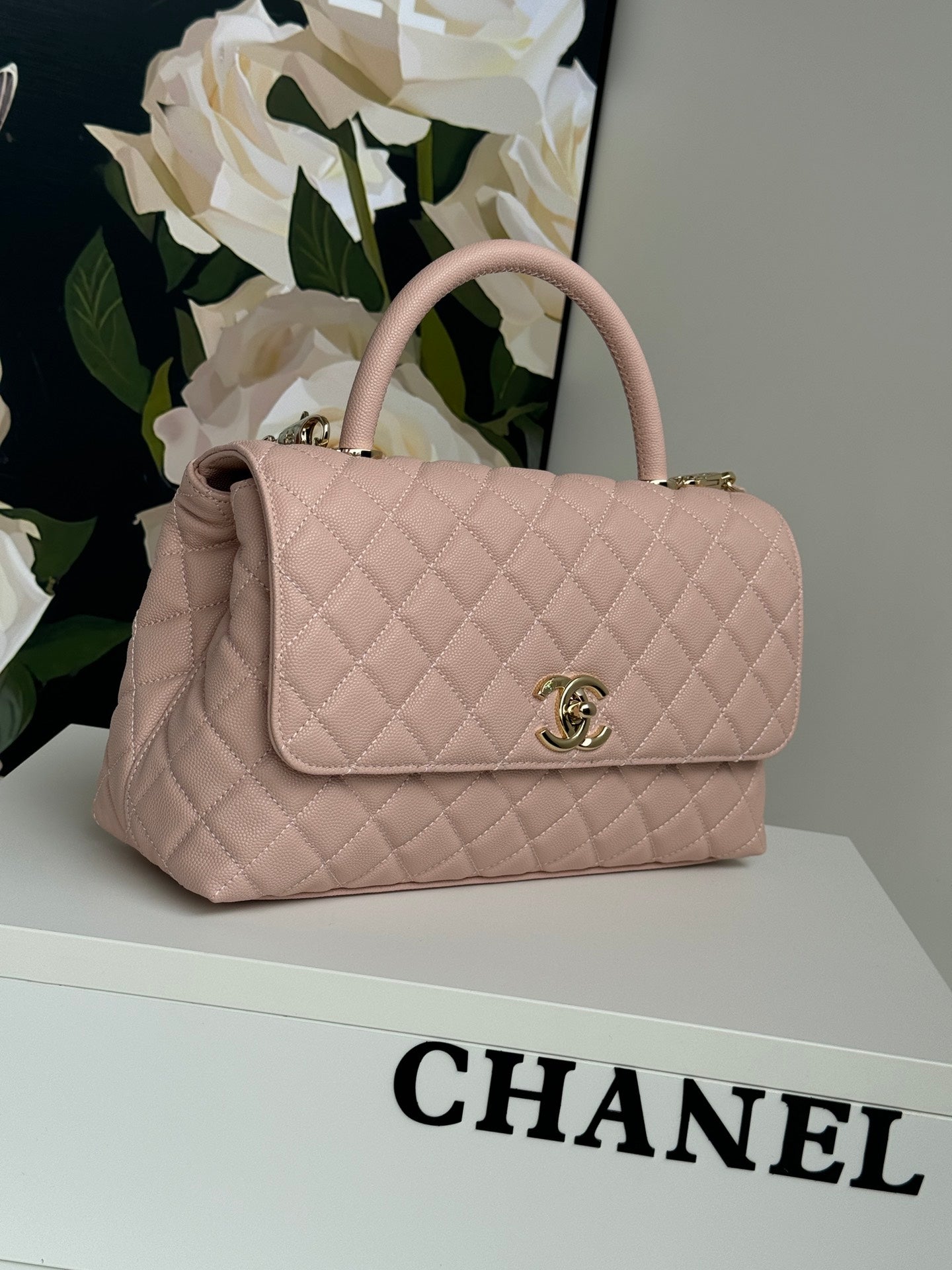 coco handle medium 29cm pink quilted caviar leather gold hardware