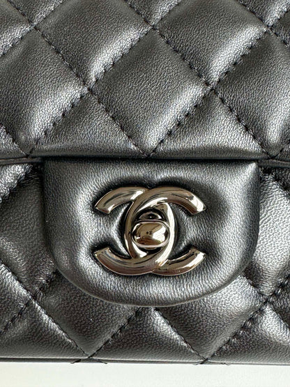 24c mini flap bag 20cm with top handle all black calfskin