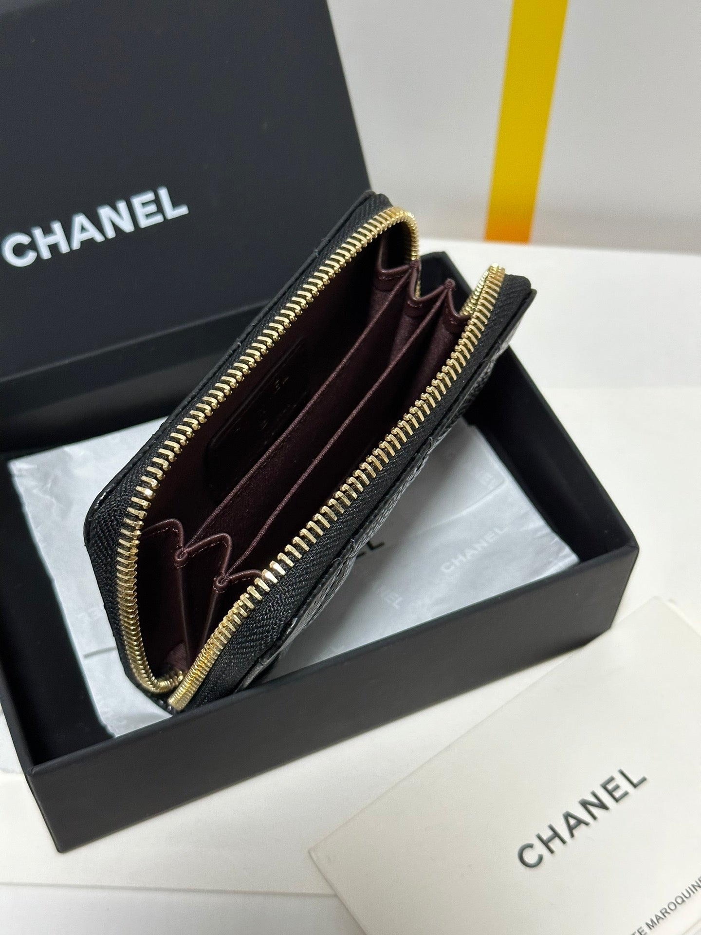 CC Classic Zipped Coin Purse Black Quilted Caviar Gold Buckle 243691