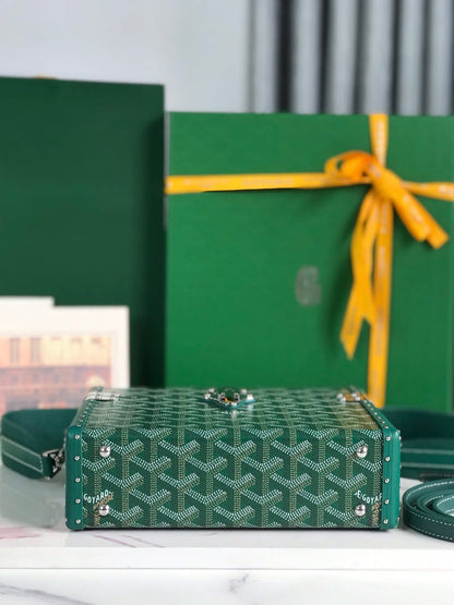 CASSETTE TRUNK BAG 21 IN GREEN GOYARDINE CANVAS & CLAMECY COWHIDE