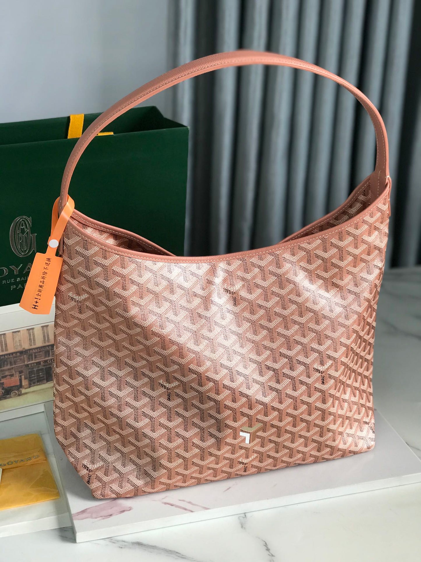 HOBO BOH¨¨ME 42 IN MANHATTAN PINK GOYARDINE CANVAS AND LAMBSKIN