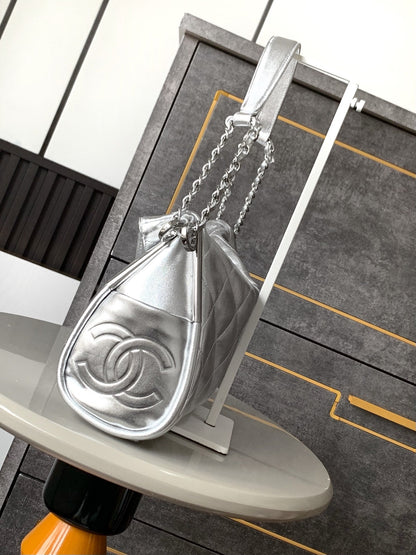 CC Vintage Hobo Bag 30cm Silver Metalic Lambskin Silver Hardware