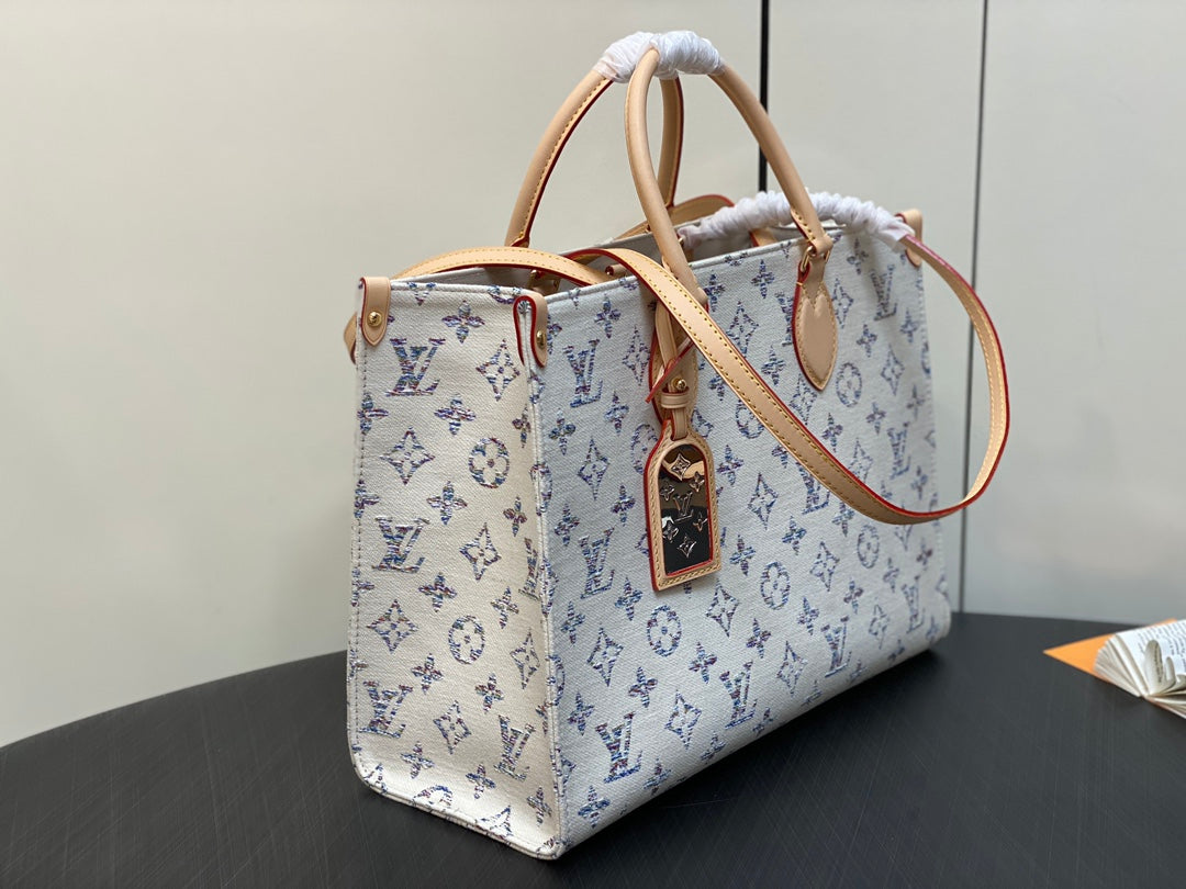 ONTHEGO MM 35CM MULTICOLOR BEIGE MONOGRAM JACQUARD FABRIC